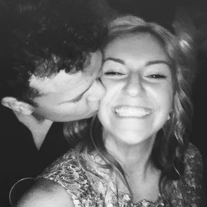 Meet your Posher, Joni